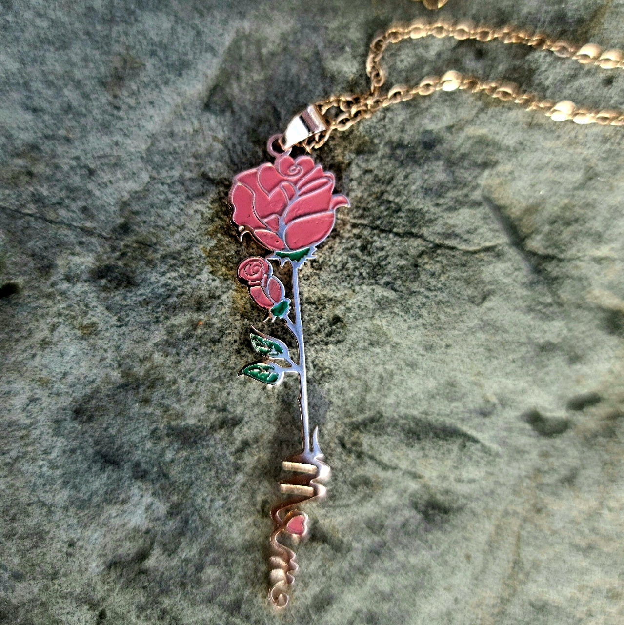Roses and Thorns Rose Gold - Mom Necklace